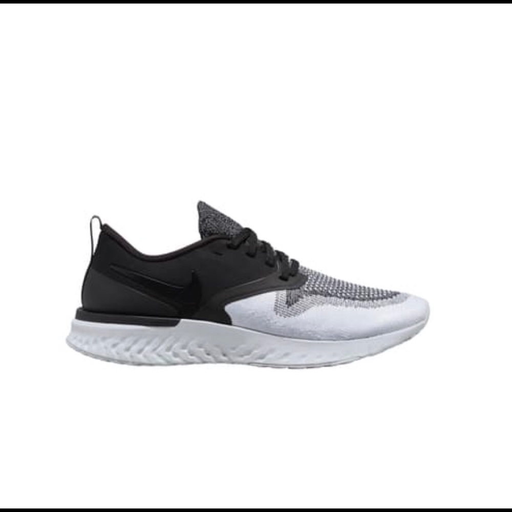 Nike Odyssey React 2 Flyknit Running Shoe